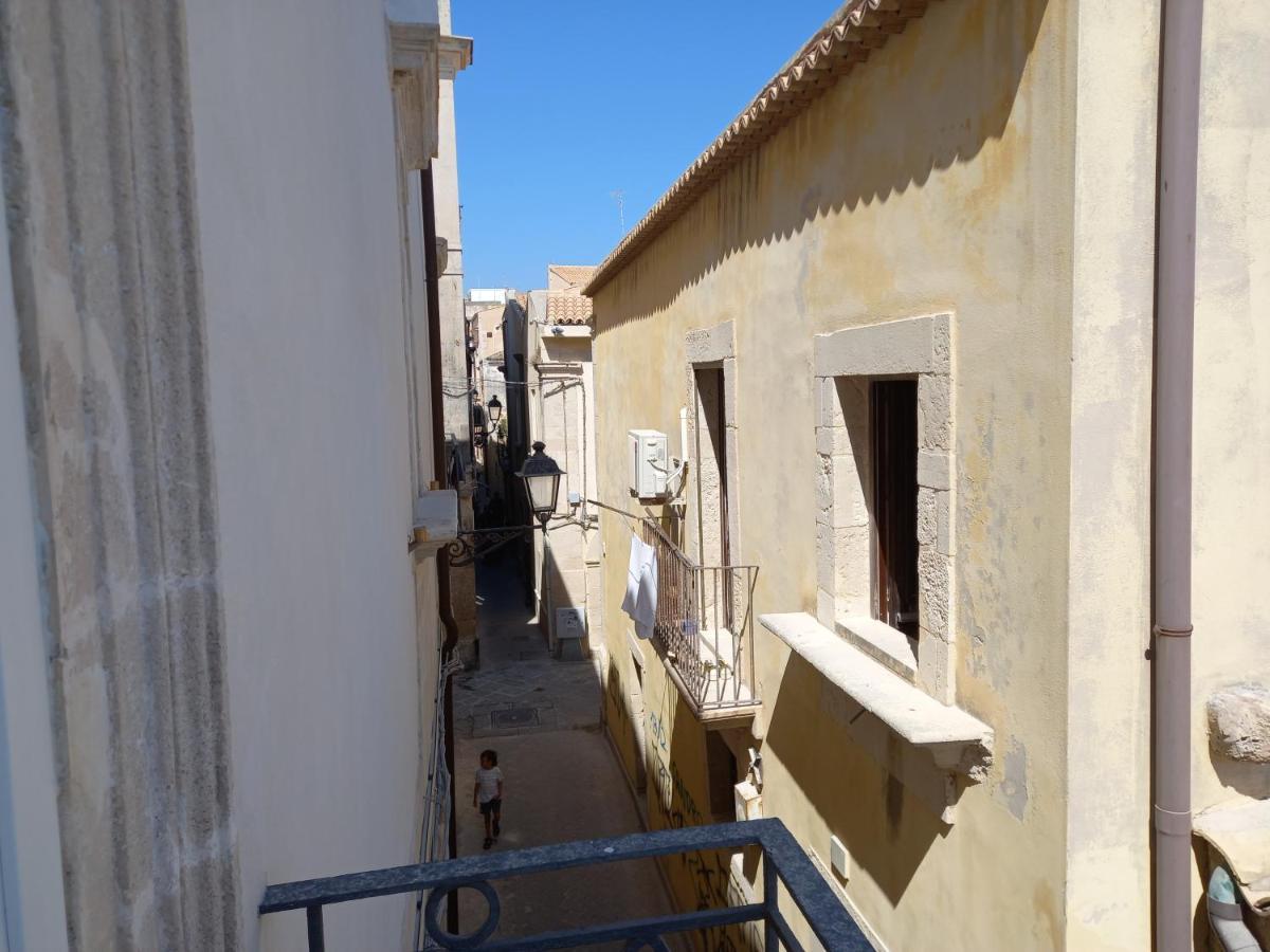 Lanterne Magiche Ortigia Suites Syracuse Exterior foto
